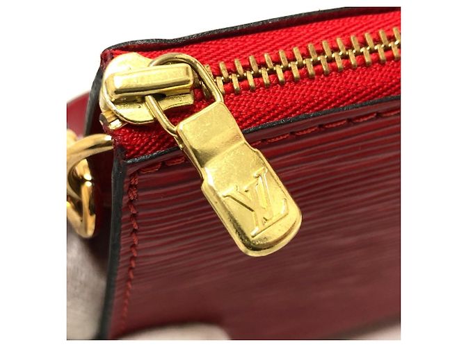 Pochette Accessoires in pelle Epi Louis Vuitton Rosso - vista 11