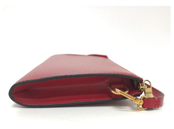 Pochette Accessoires in pelle Epi Louis Vuitton Rosso - vista 3
