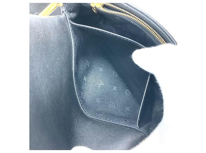 Portafoglio Louis Vuitton Monogram Bubblegram con tracolla Nero Monogramma - vista 12