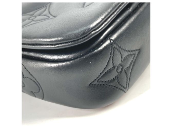 Portafoglio Louis Vuitton Monogram Bubblegram con tracolla Nero Monogramma - vista 16