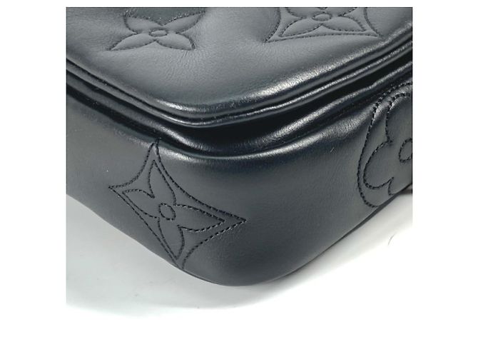 Portafoglio Louis Vuitton Monogram Bubblegram con tracolla Nero Monogramma - vista 5