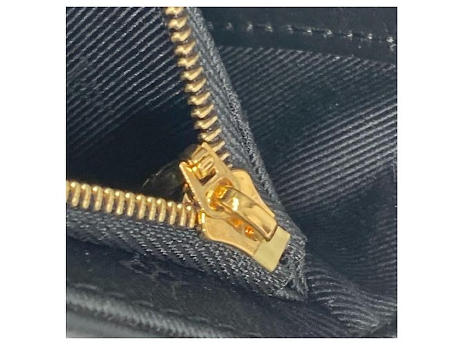 Portafoglio Louis Vuitton Monogram Bubblegram con tracolla Nero Monogramma - vista 9