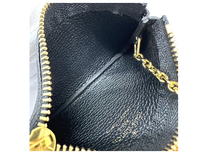 Pochette Cle Coin Case Monogram Empreinte Louis Vuitton Negro Dorado - vista 6