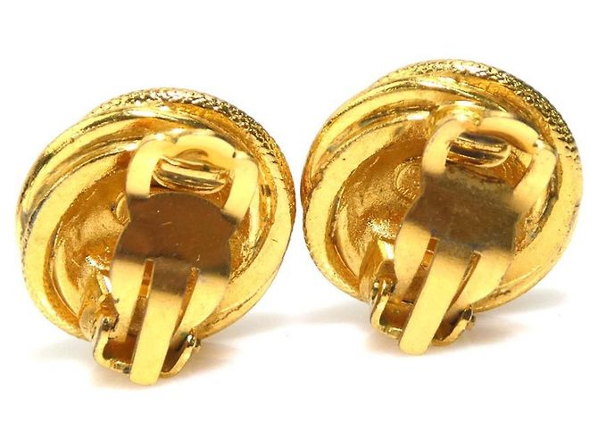 Orecchini in metallo dorato Chanel Coco Mark D'oro - vista 4