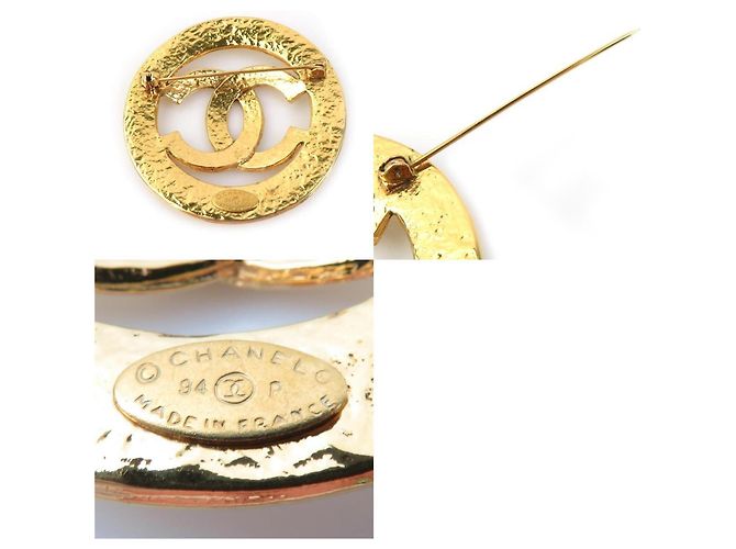 Spilla in metallo dorato Chanel Coco Mark D'oro - vista 5