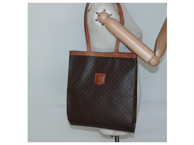 Céline CELINE Macadam Canvas Tote Bag PVC Braun Gold Auth 136856 Golden - Ansicht 18