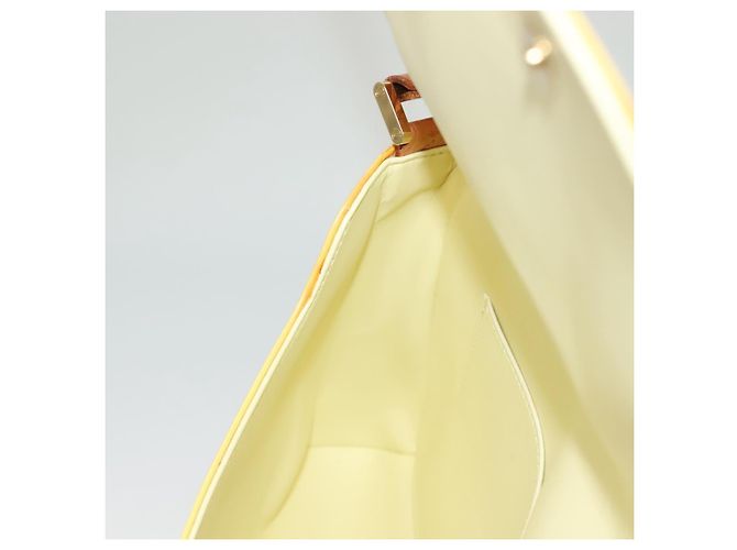 LOUIS VUITTON Borsa Thompson Street Monogram Vernis Gialla M91071 LV Auth BA4453 D'oro - vista 19