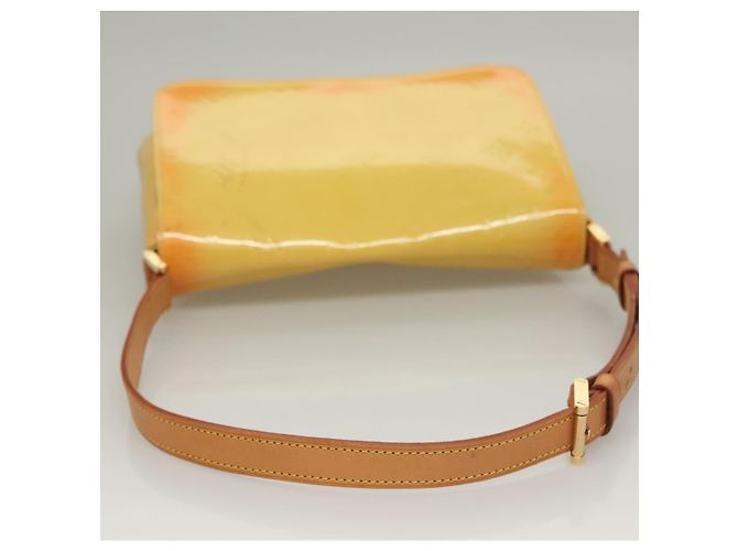 LOUIS VUITTON Borsa Thompson Street Monogram Vernis Gialla M91071 LV Auth BA4453 D'oro - vista 7
