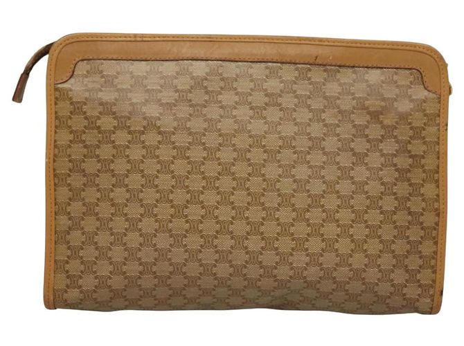 Céline Clutch in tela Macadam CELINE PVC Beige Oro Auth bs28469 D'oro - vista 2
