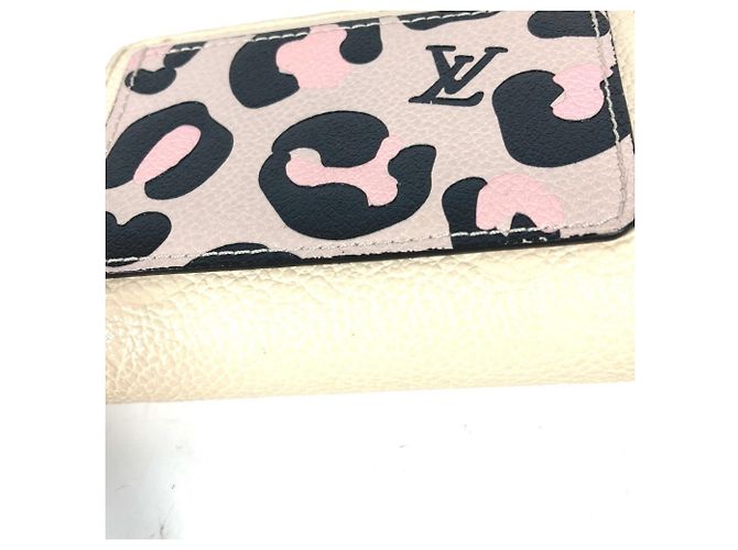 Billetera Bifold Monogram Empreinte Louis Vuitton Beige Estampado de leopardo - vista 12