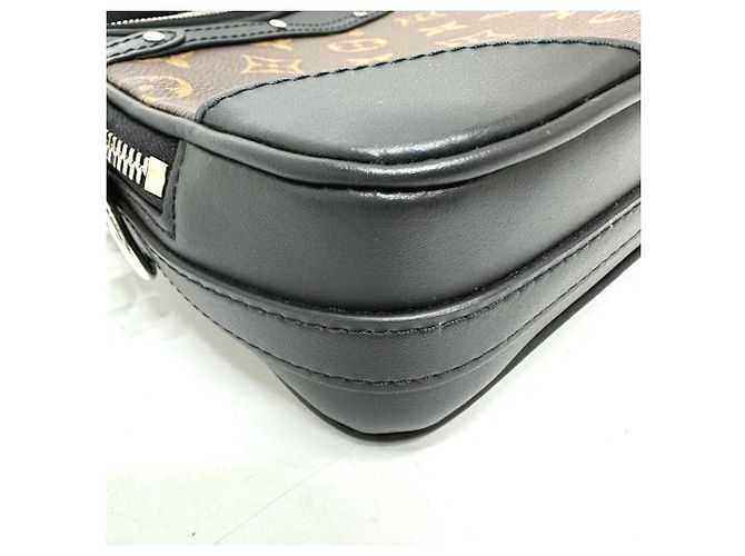 Borsa a spalla Biker Monogram Macassar di Louis Vuitton Marrone - vista 5
