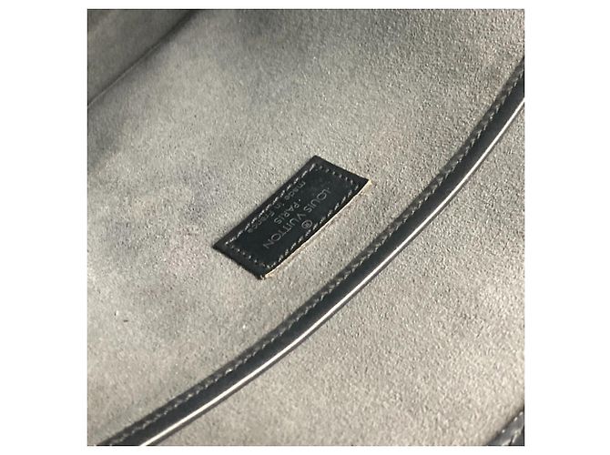 Borsa Louis Vuitton Epi Noctumble Nero - vista 14