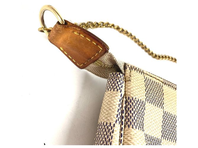 Mini Pochette Accessorio Damier Azur Louis Vuitton Bianco Giallo - vista 8