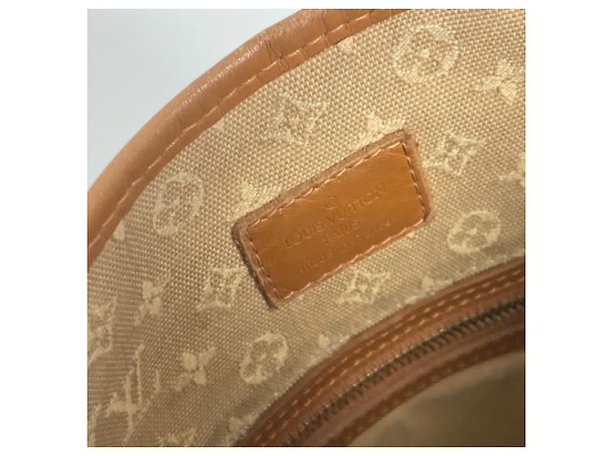 Borsa a Spalla Mary Kate Mini Besas Monogramma Louis Vuitton Beige - vista 8