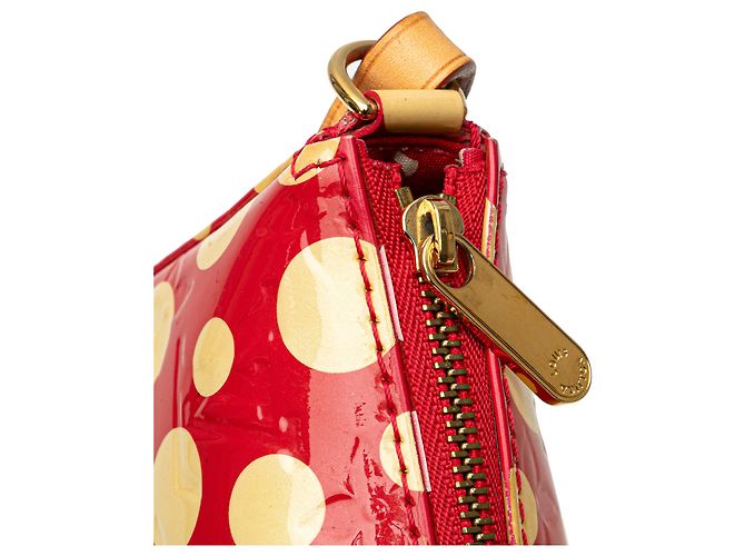 Louis Vuitton Red Yayoi Kusama Monogram Vernis Dots Infinity Pochette Accessoires - view 7