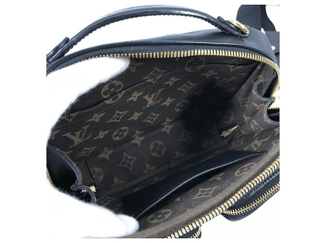 Pochette Crossbody Utility Monogram Louis Vuitton Nero Monogramma - vista 13