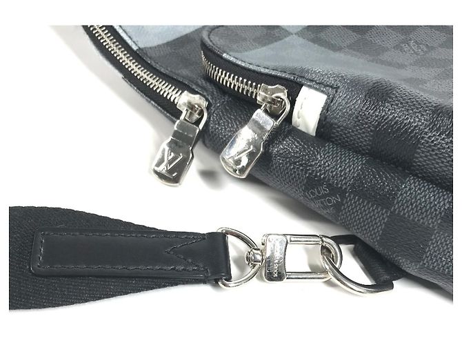 Borsa a tracolla Louis Vuitton N40403 Damier Graphite Giant Avenue Marrone Nero - vista 14