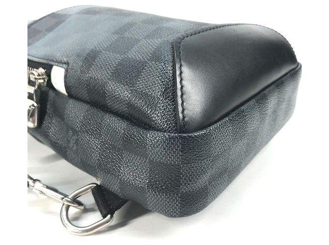 Borsa a tracolla Louis Vuitton N40403 Damier Graphite Giant Avenue Marrone Nero - vista 6