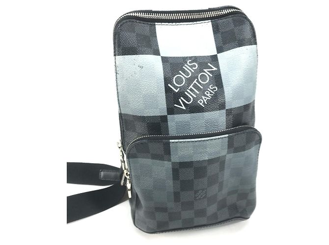 Borsa a tracolla Louis Vuitton N40403 Damier Graphite Giant Avenue Marrone Nero - vista 7
