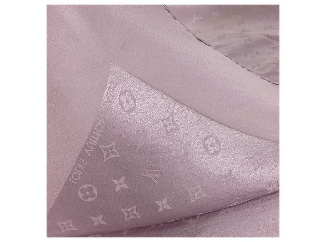 Sciarpa in seta Monogram Louis Vuitton in viola chiaro Porpora Monogramma - vista 11