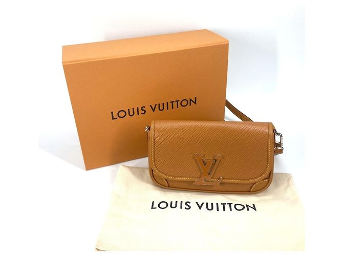 Borsa a Spalla Pochette Bussi NM in Epi Louis Vuitton Beige - vista 14