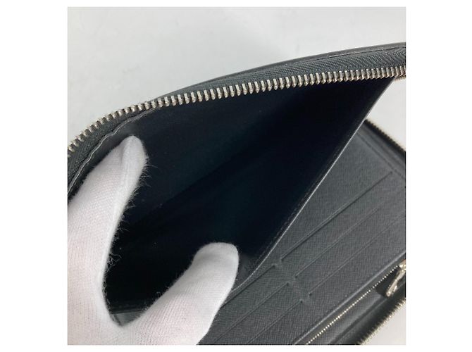 Cartera Larga Zippy NM en Epi Louis Vuitton Negro - vista 10