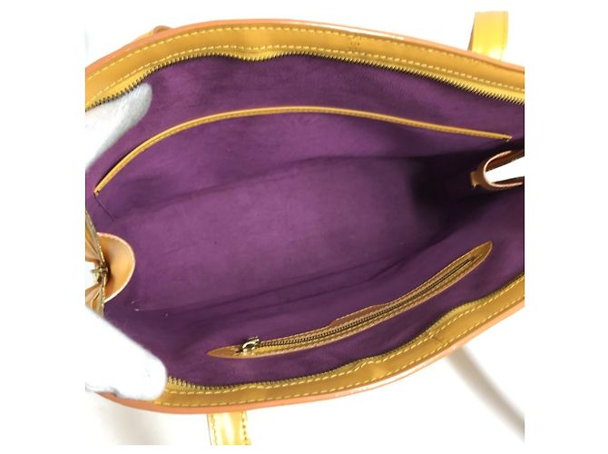 Borsa a Spalla Lussac in Pelle Epi Louis Vuitton Giallo - vista 10