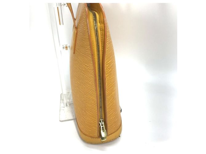 Borsa a Spalla Lussac in Pelle Epi Louis Vuitton Giallo - vista 3