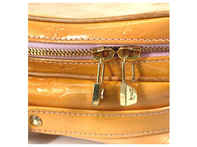 Borsa a spalla Worcester in Monogram Vernis di Louis Vuitton Marrone Rosa - vista 6