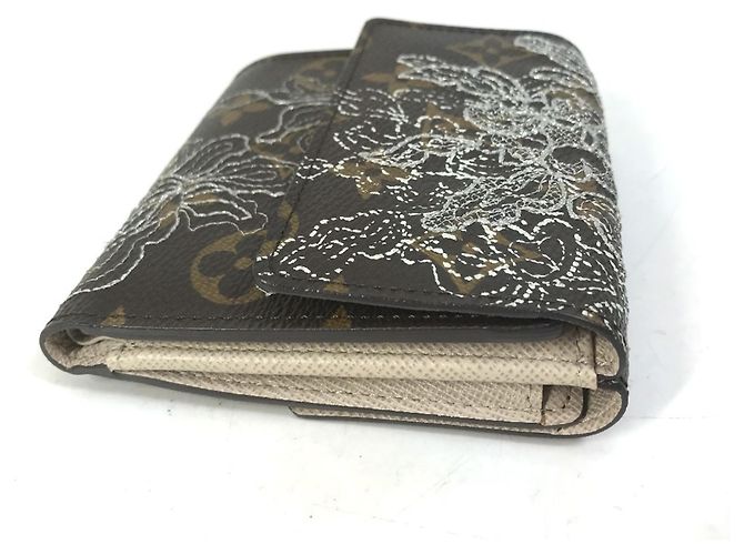 Cartera Tri-fold Elise Monogram Dantiel de Louis Vuitton Castaño Monograma - vista 5