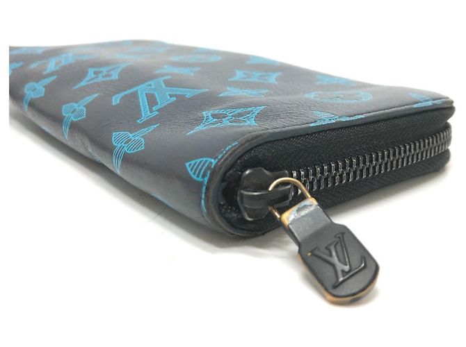 Louis Vuitton Monogram Shadow Zippy Wallet Vertical Navy blue - view 4