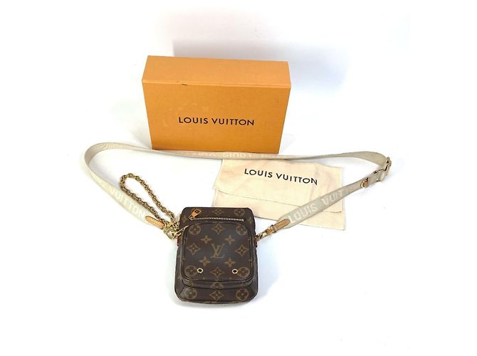 Pochette Crossbody Utility Monogram Louis Vuitton Marrone Monogramma - vista 14