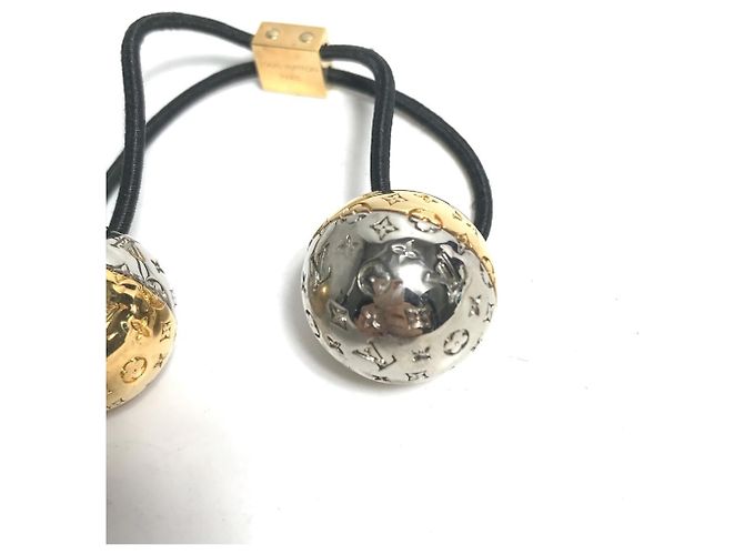 Accessorio per capelli Scrunchie Planet LV di Louis Vuitton Argento D'oro - vista 3