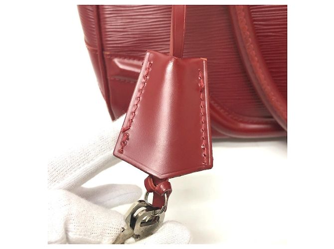Bowling Borsa Boston Mini Montaigne GM in pelle Epi Louis Vuitton Rosso - vista 9