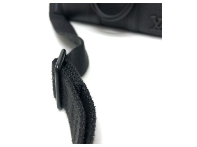 Bolso de Hombro Louis Vuitton Aerogram Keepall XS 2 Vías Negro - vista 11