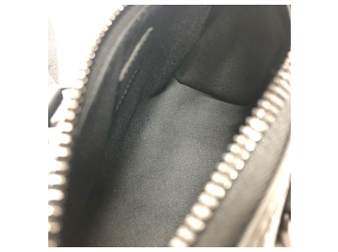 Bolso de Hombro Louis Vuitton Aerogram Keepall XS 2 Vías Negro - vista 13