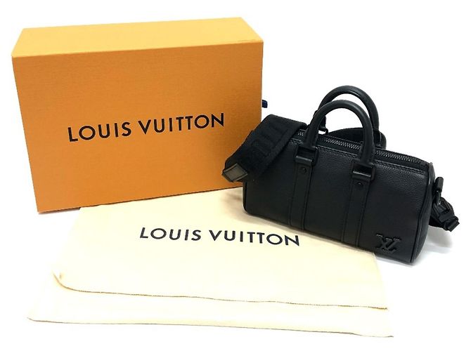 Bolso de Hombro Louis Vuitton Aerogram Keepall XS 2 Vías Negro - vista 16