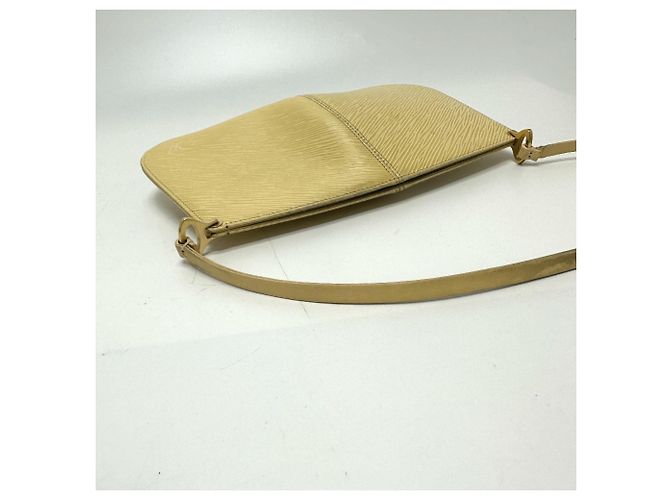 Borsa a Spalla Demilune Pochette Epi Louis Vuitton Beige - vista 10