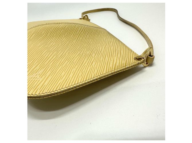 Borsa a Spalla Demilune Pochette Epi Louis Vuitton Beige - vista 7
