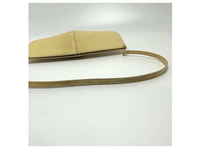 Borsa a Spalla Demilune Pochette Epi Louis Vuitton Beige - vista 9