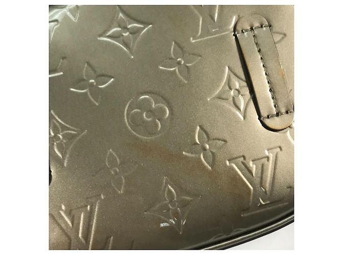Bolsa de Ombro Monogram Vernis Louis Vuitton Marrom - vista 10