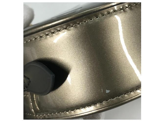 Bolsa de Ombro Monogram Vernis Louis Vuitton Marrom - vista 7