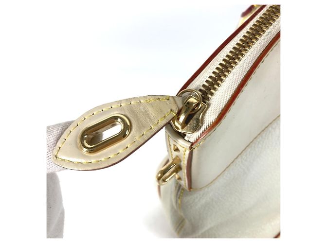 Borsa Tote Lockit MM Suhali di Louis Vuitton Bianco Giallo - vista 12