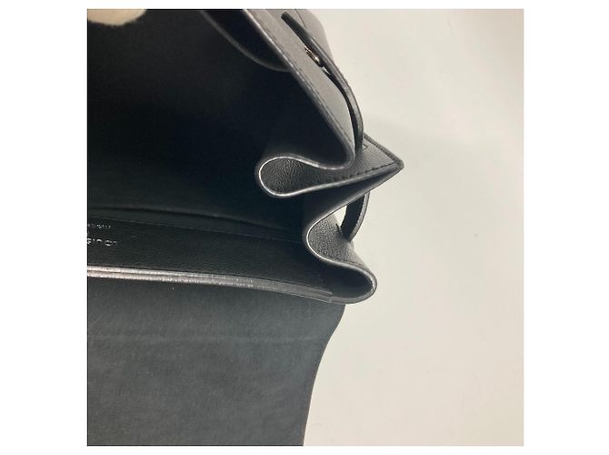 Sac à main Lock Me Ever MM de Louis Vuitton Noir - vue 13