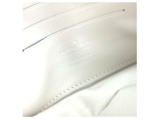 Pochette Volga Monogram Empreinte Louis Vuitton Bianco - vista 12