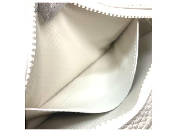 Pochette Volga Monogram Empreinte Louis Vuitton Bianco - vista 14