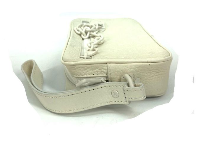 Pochette Volga Monogram Empreinte Louis Vuitton Bianco - vista 4