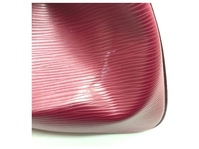 Borsa Marly MM in pelle Epi Louis Vuitton Fuschia - vista 10