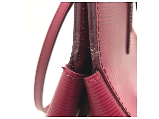 Borsa Marly MM in pelle Epi Louis Vuitton Fuschia - vista 8