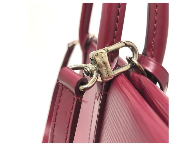 Borsa Marly MM in pelle Epi Louis Vuitton Fuschia - vista 9